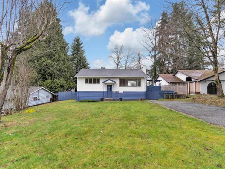 10464 154a Street, Surrey, BC, V3R 4K1