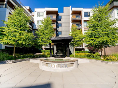 411-3182 Gladwin Road - 4