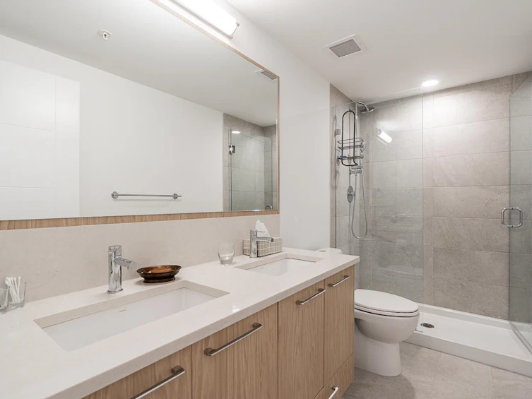 411-3182 Gladwin Road, Abbotsford, BC, V2T 6R7 - 20