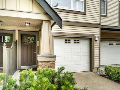 13-2501 161a Street - 5