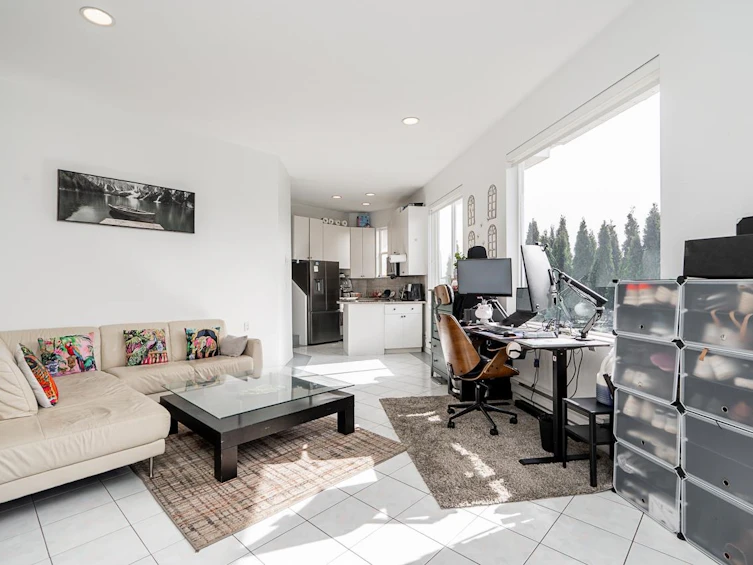 397 Delta Avenue, Burnaby, BC, V5B 3C7 - 30