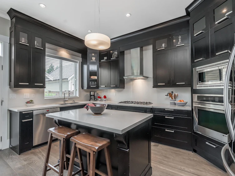 14743 32 Avenue, Surrey, BC, V4P 1Z8 - 9