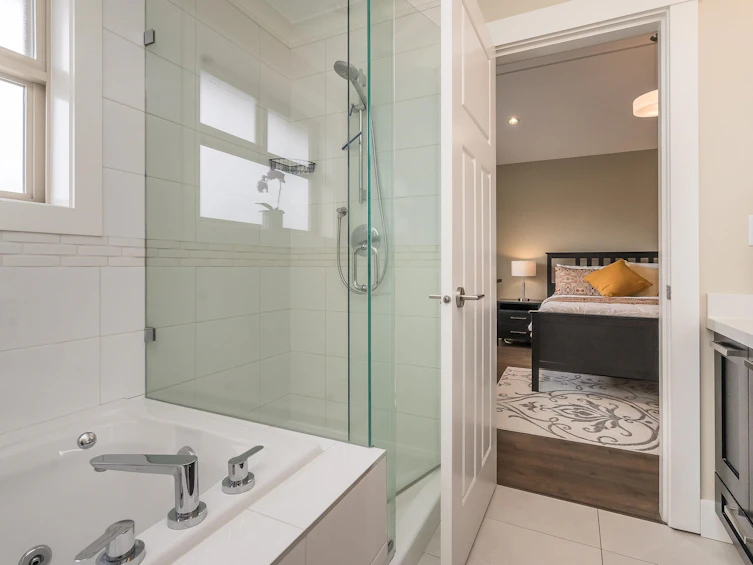 14743 32 Avenue, Surrey, BC, V4P 1Z8 - 24