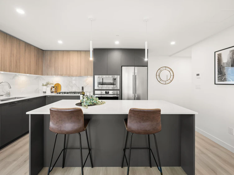 1802-8551 201 Street, Langley, BC, V2Y 3Y5 - 3