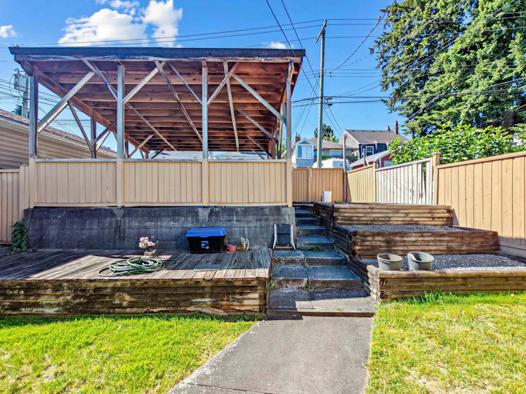 2514 E 27th Avenue, Vancouver, BC, V5R 1N1 - 28