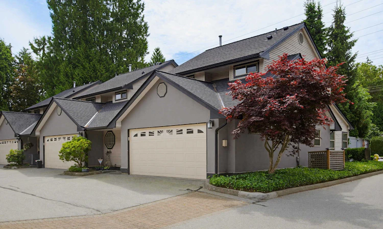 3-20841 Dewdney Trunk Road