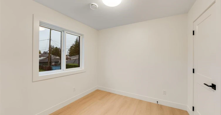 G101-9727 129a Street, Surrey, BC, V3T 3J6 - 7