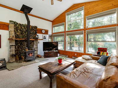 6250 Eagle Drive - 4
