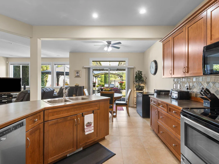 A-2484 Nile Gate, Port Coquitlam, BC, V3B 8B3 - 6