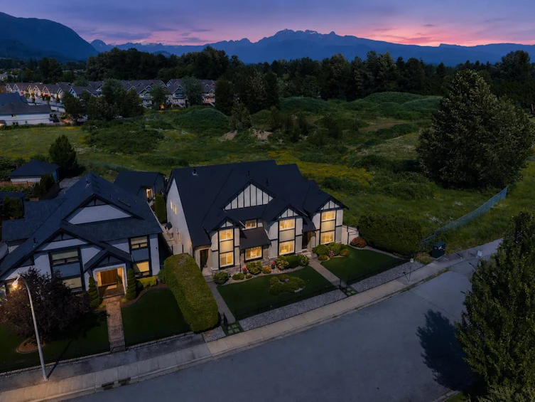 A-2484 Nile Gate, Port Coquitlam, BC, V3B 8B3 - 38