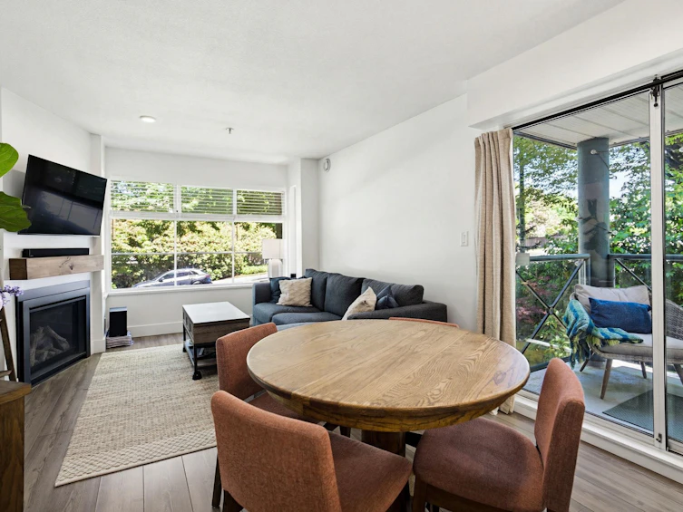 206-2388 Triumph Street, Vancouver, BC, V5L 1L5 - 14