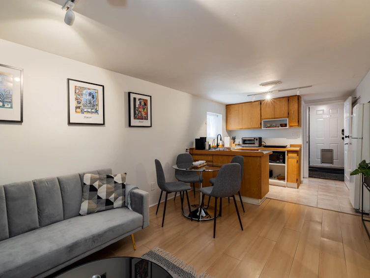 4343 11th Avenue, Vancouver, BC, V6R 2L9 - 25