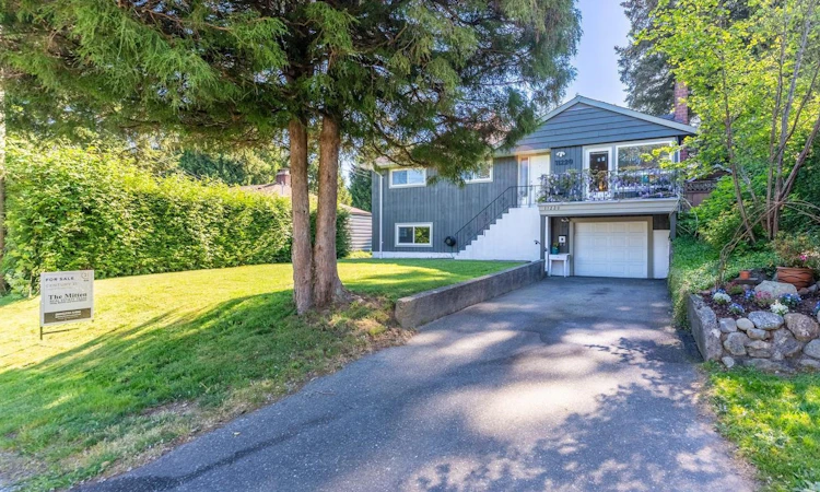 11220 Lansdowne Drive