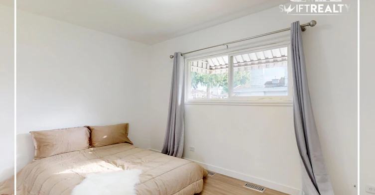 Main Level-7429 Canada Way, Burnaby, BC, V3N 3J7 - 9