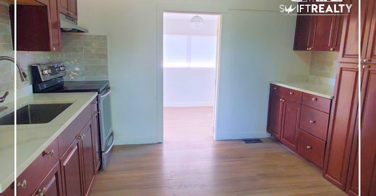 Main Level-7429 Canada Way, Burnaby, BC, V3N 3J7 - 4