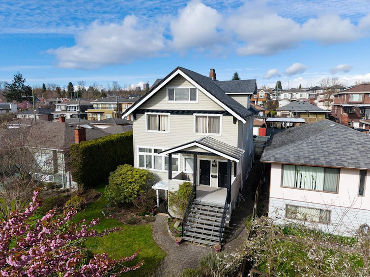 111 E 61st Avenue, Vancouver, BC, V5X 2B3 - 36