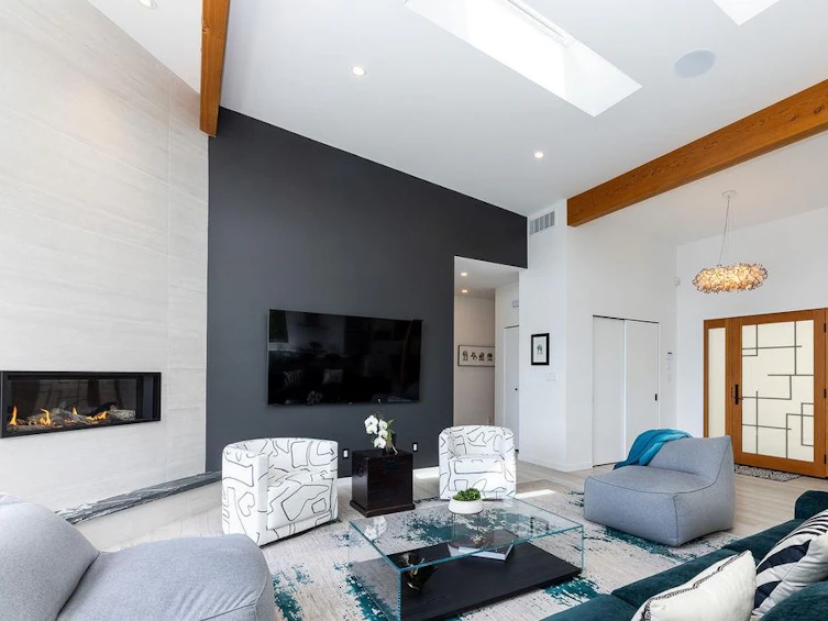 6101--6099 Coracle Drive, Sechelt, BC, V7Z 0C9 - 9
