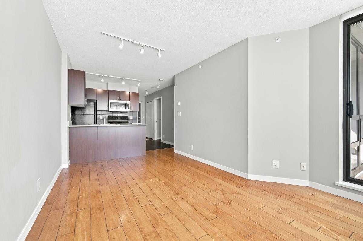 2006-938 Smithe Street, Vancouver, BC, V6Z 3H8 - 10