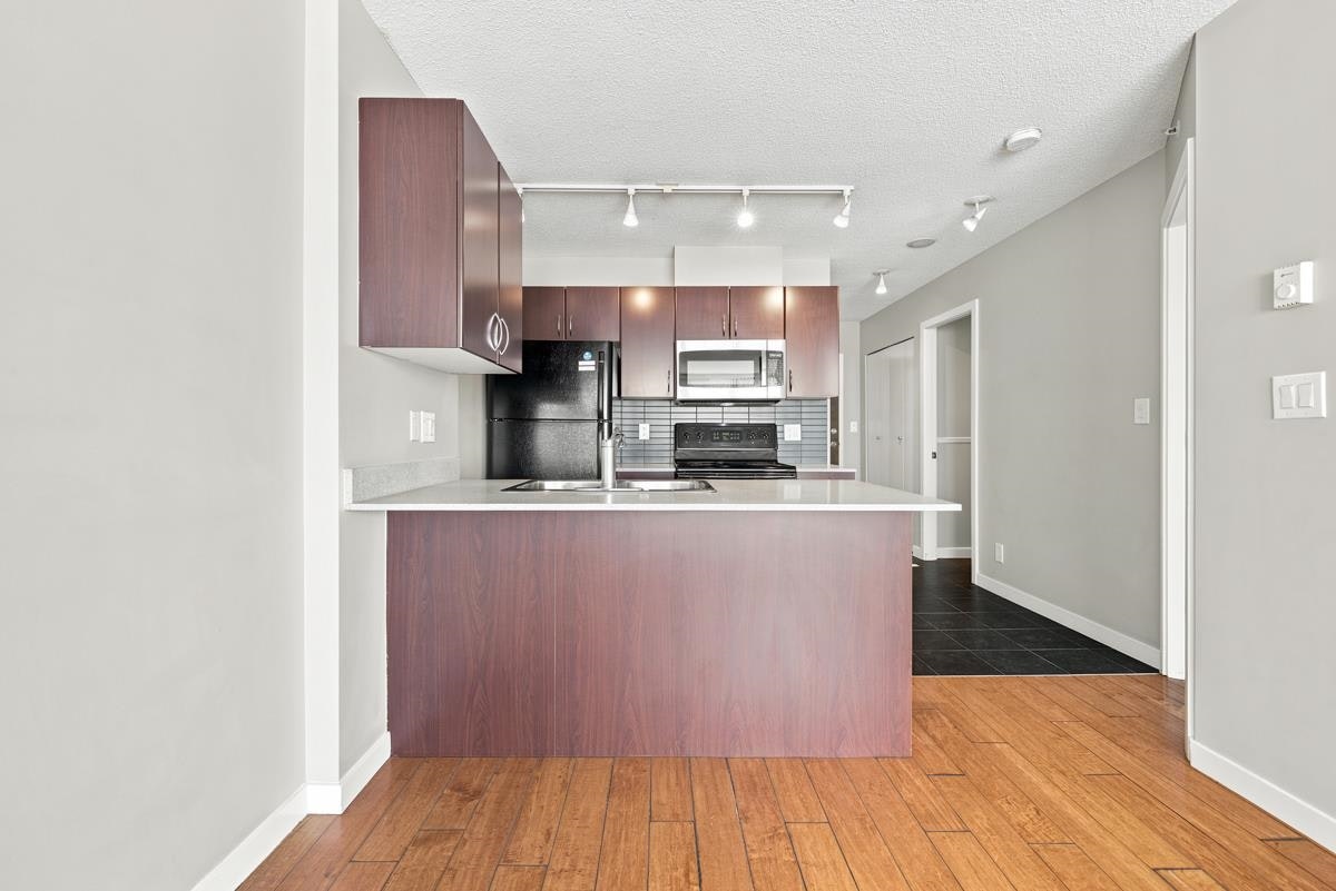 2006-938 Smithe Street, Vancouver, BC, V6Z 3H8 - 4