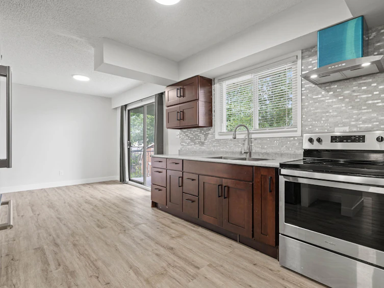 9060 Garden Drive, Chilliwack, BC, V2P 5M7 - 10