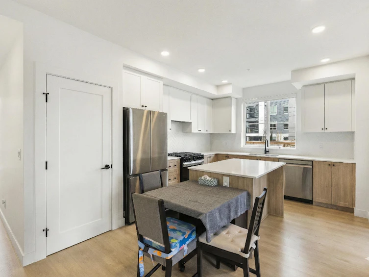 104-19953 76 Avenue, Langley, BC, V2Y 3Y1 - 6