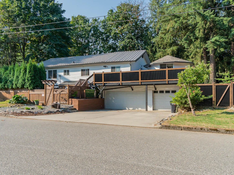 695 Hudson Bay Street, Hope, BC, V0X 1L4