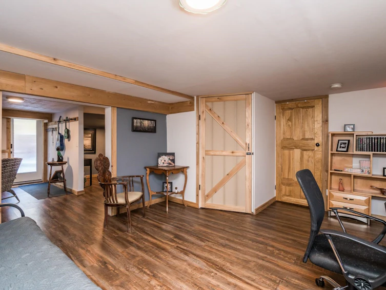 695 Hudson Bay Street, Hope, BC, V0X 1L4 - 27