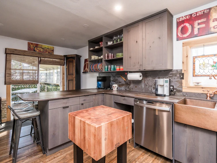 695 Hudson Bay Street, Hope, BC, V0X 1L4 - 13