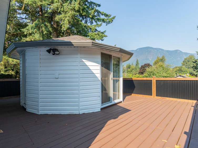 695 Hudson Bay Street, Hope, BC, V0X 1L4 - 34