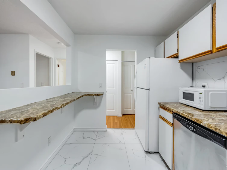 108-13364 102 Avenue, Surrey, BC, V3T 5L8 - 4