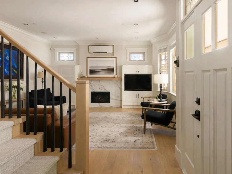 2515 W 6th Avenue, Vancouver, BC, V6K 1W4 - 3