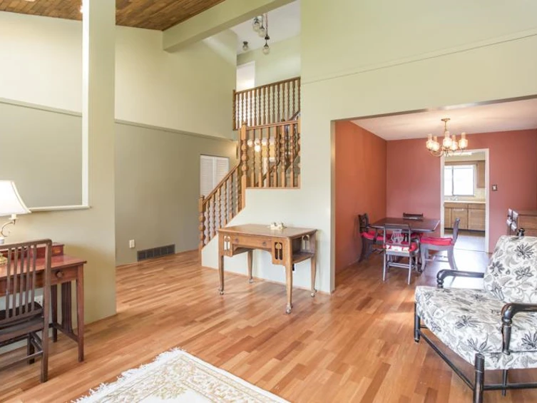 10139 Lawson Drive, Richmond, BC, V7E 5M2 - 5