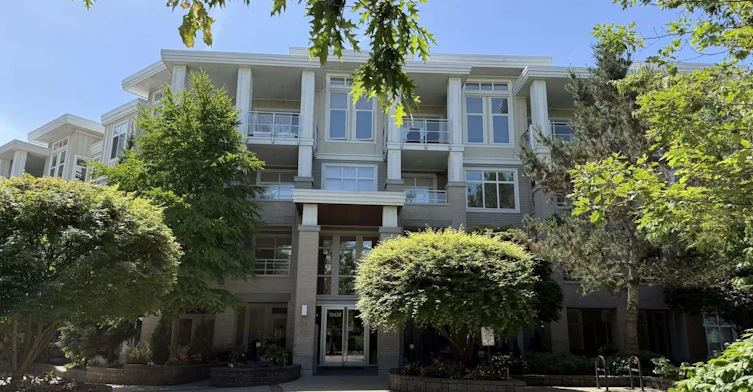 208-15428 31 Avenue, Surrey, BC, V3Z 3W4