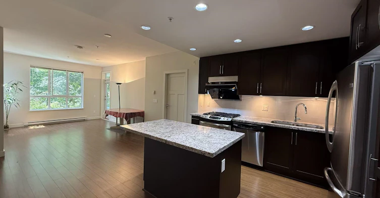208-15428 31 Avenue, Surrey, BC, V3Z 3W4 - 2