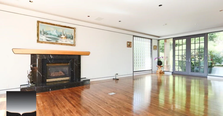 687 Beachview Drive, North Vancouver, BC, V7G 1P8 - 2