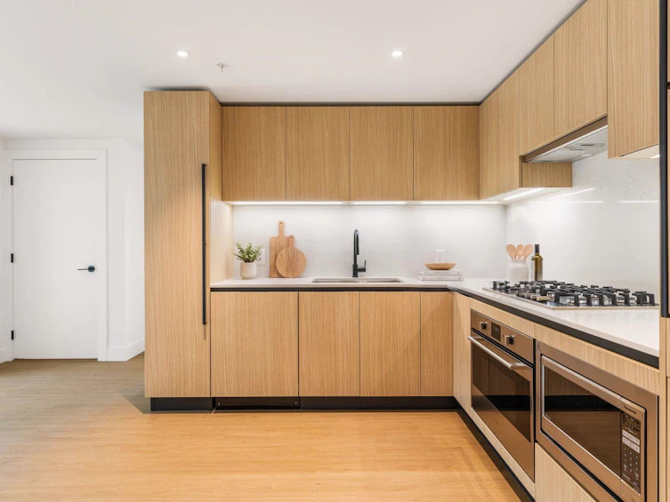 202-2235 E Broadway, Vancouver, BC, V5N 0J5 - 7