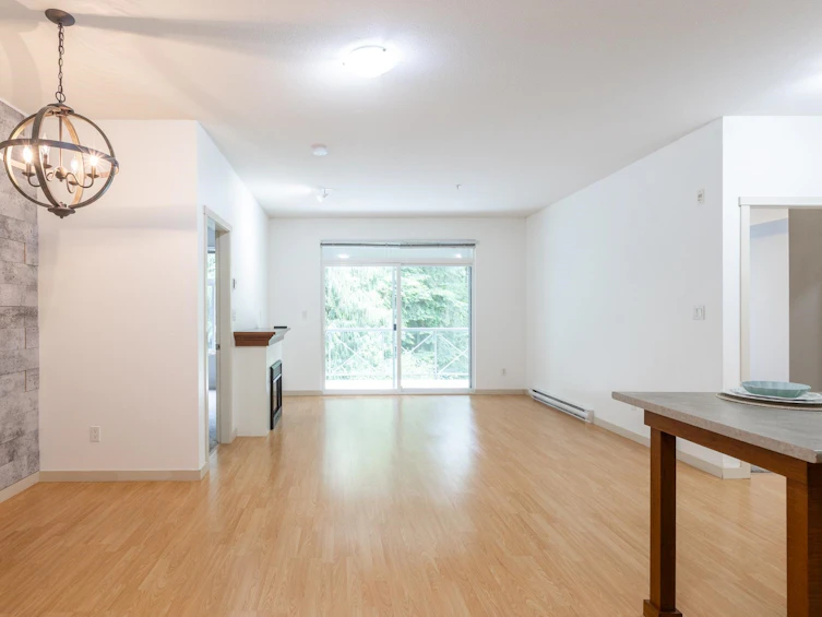 204-33328 Bourquin Crescent, Abbotsford, BC, V2S 1Y1 - 9