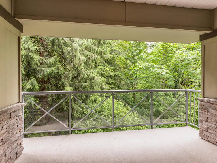 204-33328 Bourquin Crescent, Abbotsford, BC, V2S 1Y1 - 4