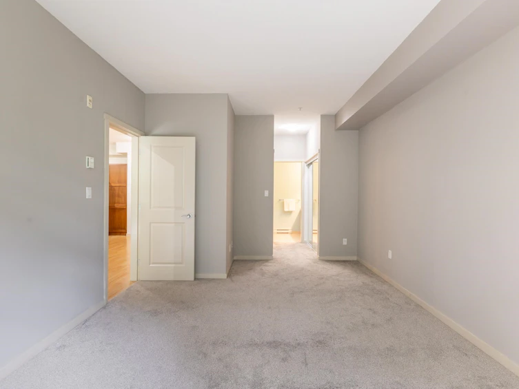 204-33328 Bourquin Crescent, Abbotsford, BC, V2S 1Y1 - 17