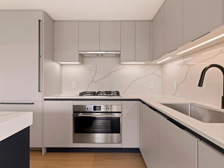 503-2235 E Broadway, Vancouver, BC, V5N 0J5 - 7