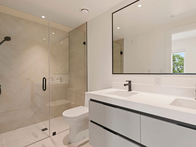 503-2235 E Broadway, Vancouver, BC, V5N 0J5 - 16