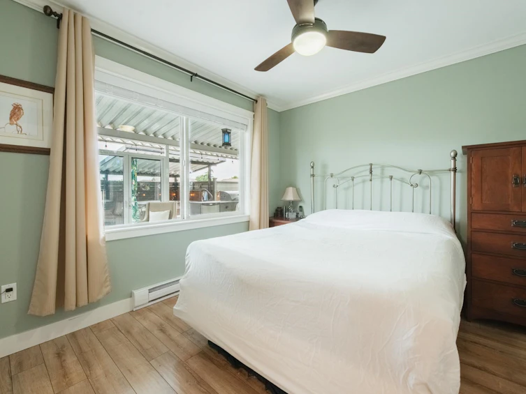 6319 Tower Street, Sechelt, BC, V7Z 0T7 - 19