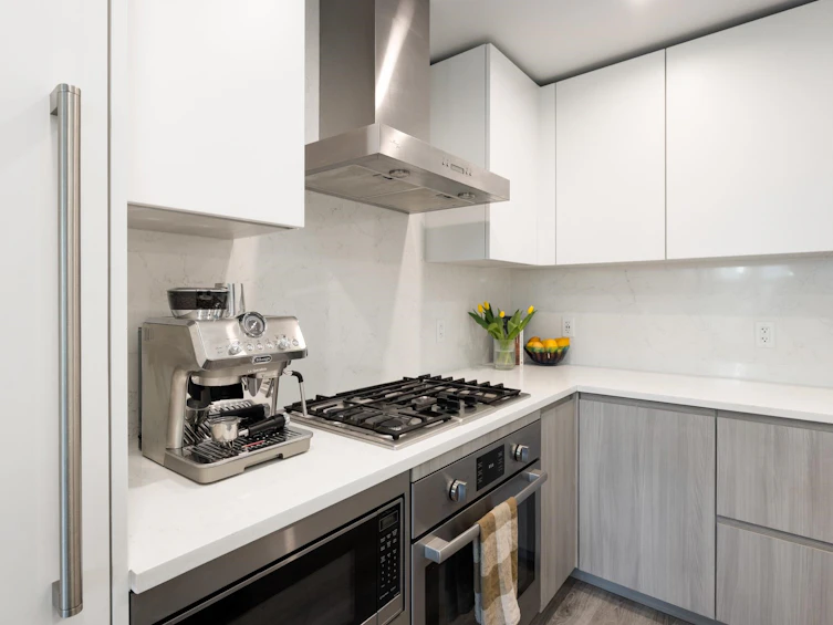 215-2060 Curling Road, North Vancouver, BC, V7P 0E1 - 16