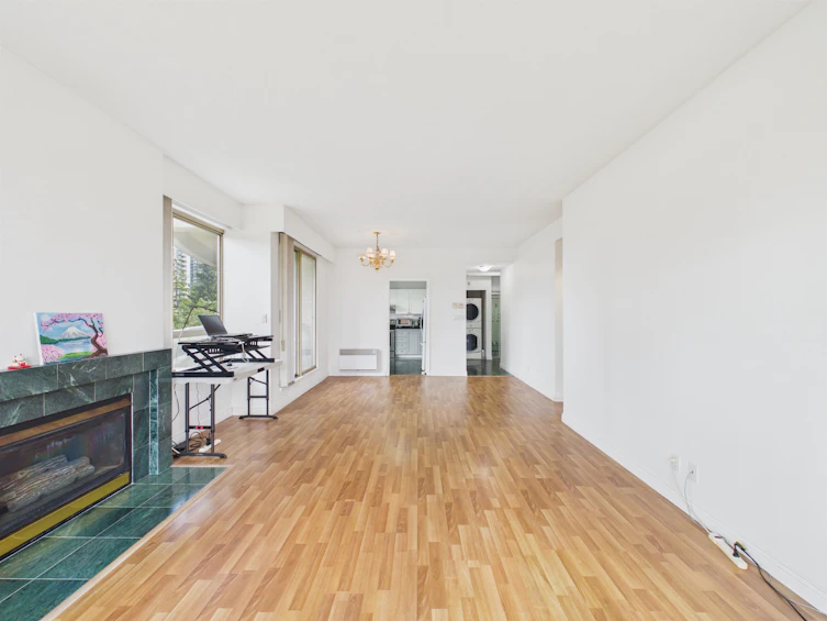 401-4830 Bennett Street, Burnaby, BC, V5H 4P6 - 11