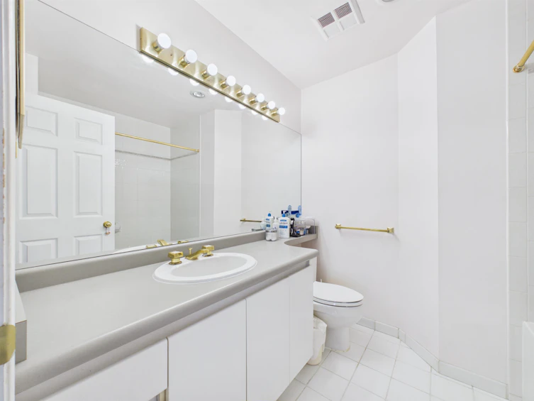 401-4830 Bennett Street, Burnaby, BC, V5H 4P6 - 16