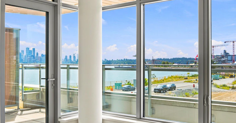 301-785 Harbour Way, North Vancouver, BC, V7P 0G5 - 6