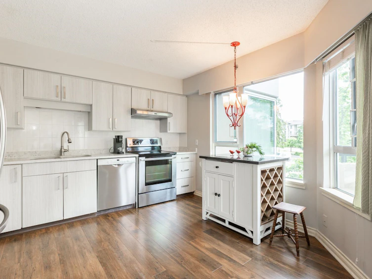 203-3170 Gladwin Road, Abbotsford, BC, V2T 5T1 - 14