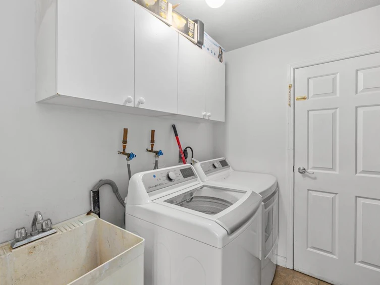 3545 Viewmount Place, Abbotsford, BC, V2T 6S1 - 32