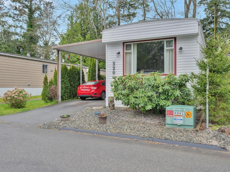 320-1840 160 Street, Surrey, BC, V4A 4X4 - 2