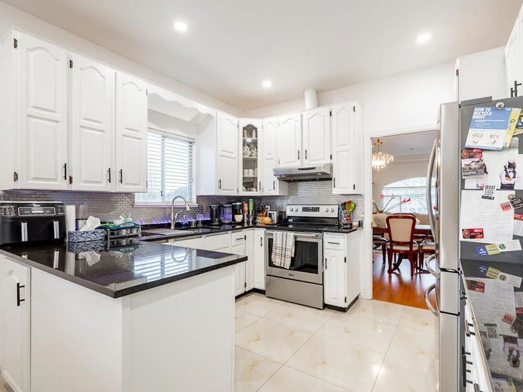 13798 92 Avenue, Surrey, BC, V3V 1J2 - 17